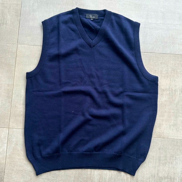 UNI (3) 100% Cotton Sweater Vests - L - Picture 2 of 7
